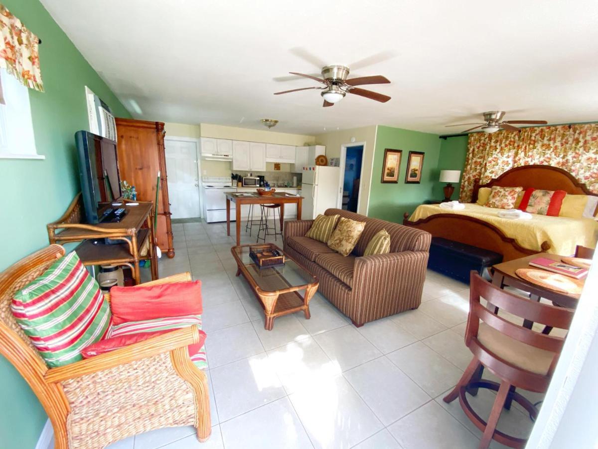 Beachtrail Lodging Clearwater Beach Extérieur photo