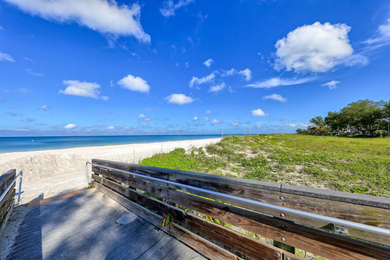 Beachtrail Lodging Clearwater Beach Extérieur photo
