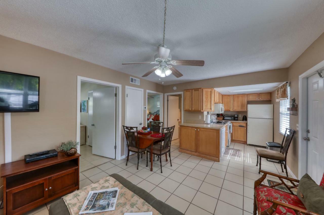 Beachtrail Lodging Clearwater Beach Extérieur photo
